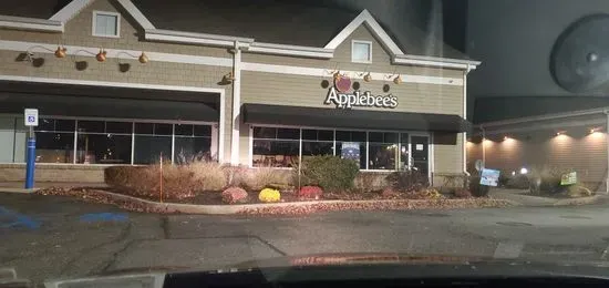 Applebee's Grill + Bar