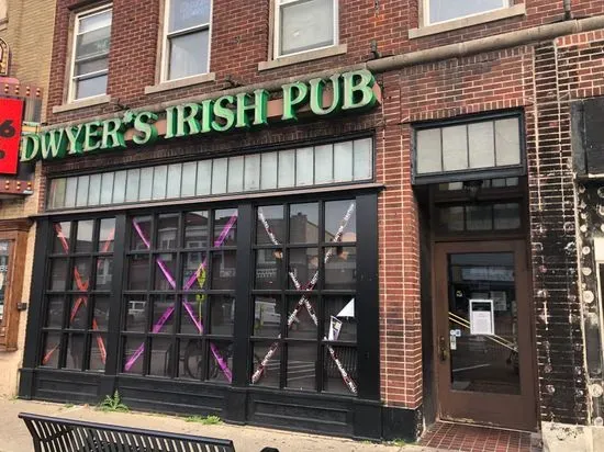 Dwyer's Irish Pub