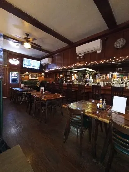 White Horse Tavern - Financial District