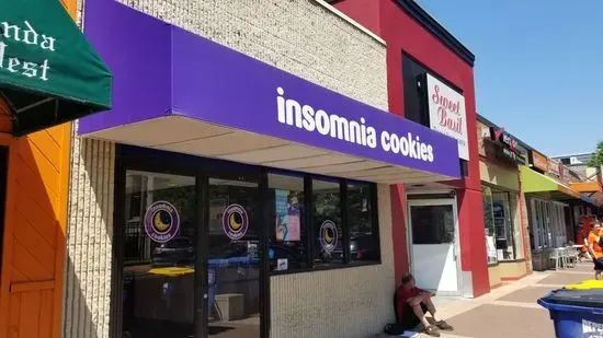 Insomnia Cookies