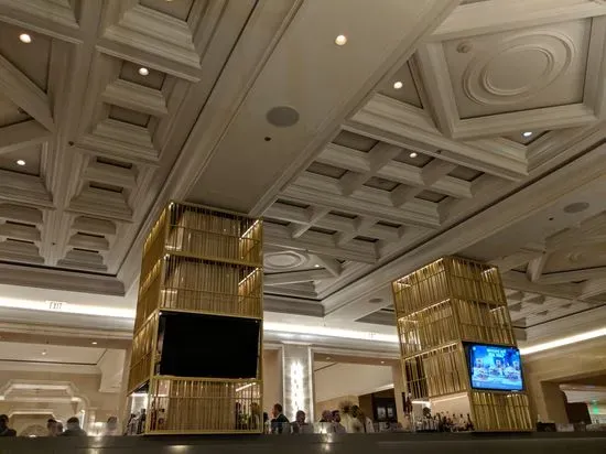 The Lobby Lounge