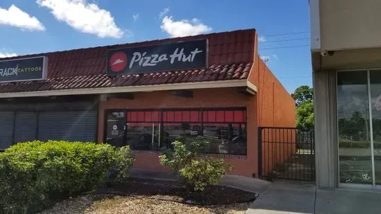 Pizza Hut