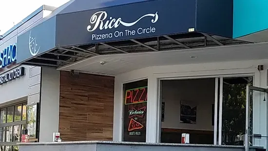 Rico's Pizzeria