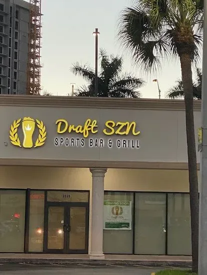 Draft SZN Sports Bar and Grill