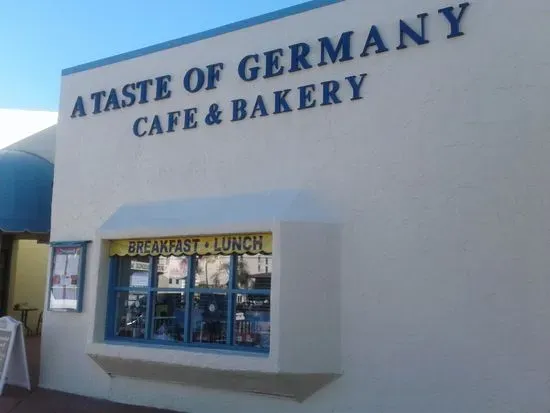 Hofmann’s Liquor Cake / A Taste of Germany