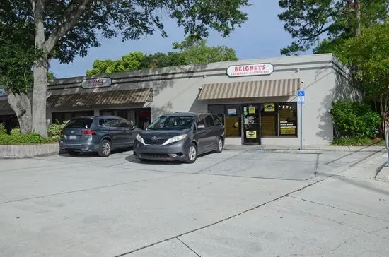 Beignets Caribbean Cafe