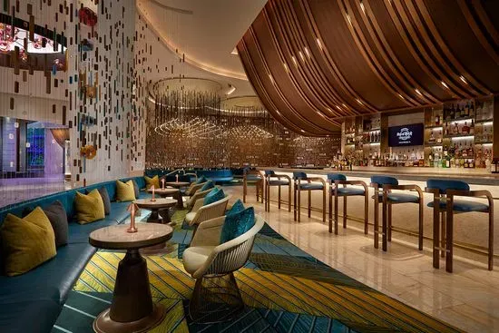 Oculus Bar (in Seminole Hard Rock Hollywood)