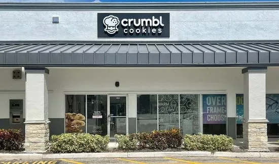 Crumbl - Dania Beach