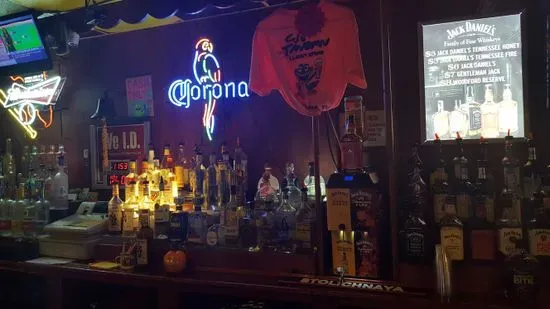 CJ's Tavern