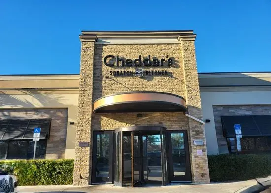 Cheddar's Scratch Kitchen