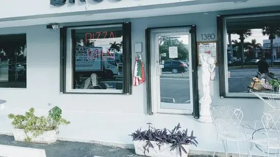 Brusco's Italian Restaurant & Pizzeria