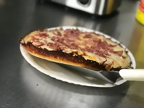 JIMAGUA’S PIZZA