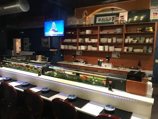 Charlie's Sushi & Japanese Restaurant