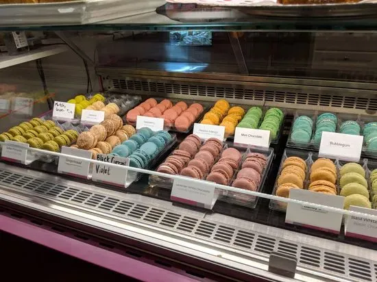 Le Macaron French Pastries Avondale