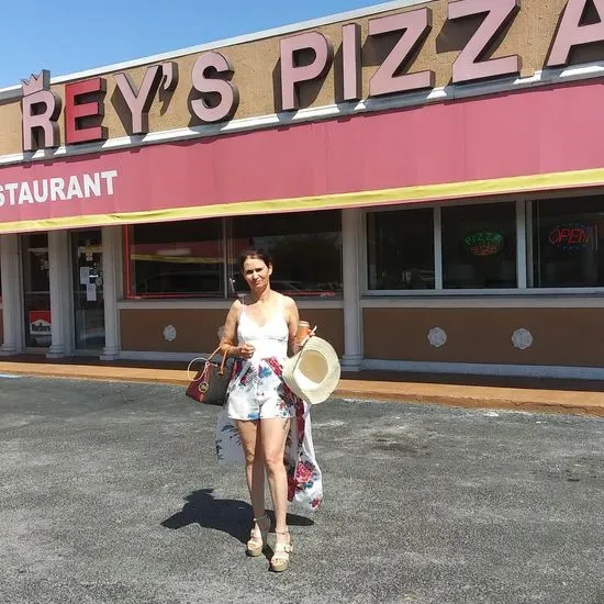 Rey's Pizza