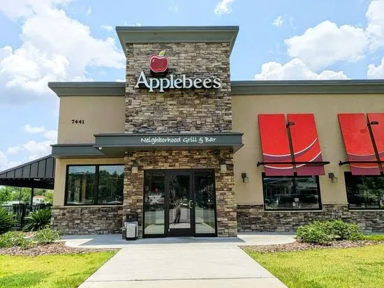 Applebee's Grill + Bar