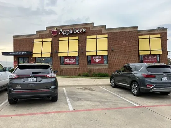 Applebee's Grill + Bar