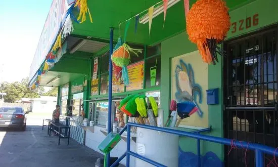 Fruteria Y Taqueria Tres Hermanos