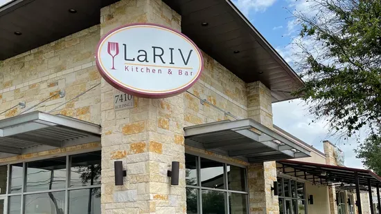 La Riv Kitchen & Bar