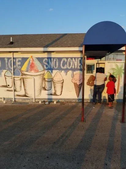 Shaved Ice & Funnel Cake