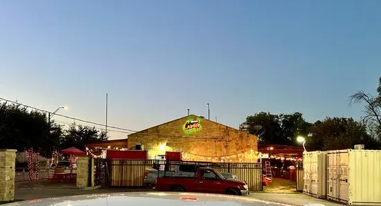 Birrieria y Taqueria Cortez