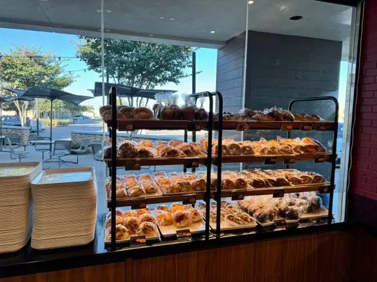 85°C Bakery Cafe - Carrollton