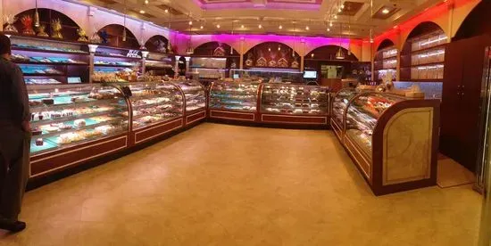 Alpine Pastry Shop