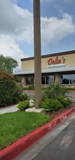 Delia's Specializing in Tamales