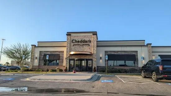 Cheddar's Scratch Kitchen