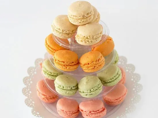 Le Macaron French Pastries