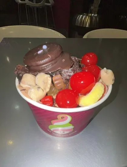 Menchie's Frozen Yogurt