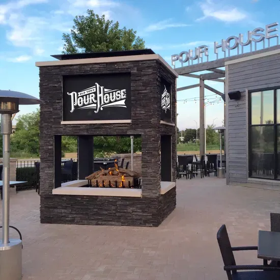 Old Town Pour House (Freedom Commons - Naperville)