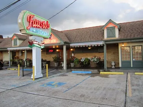 Fausto's Bistro