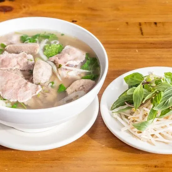 Phở Bowl Vietnamese Cuisine | 75th