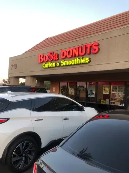 BoSa Donuts