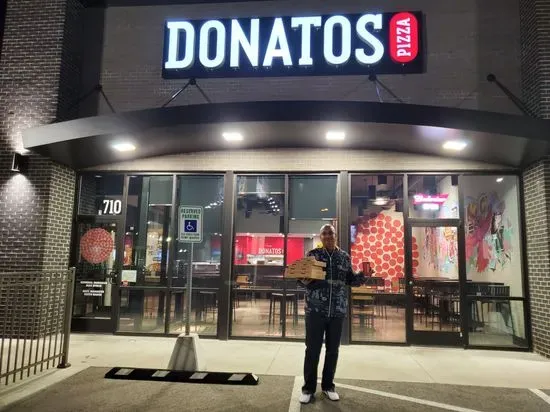 Donatos Pizza