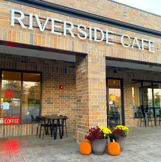 Riverside Cafe