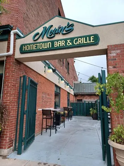 Morin's Hometown Bar & Grille