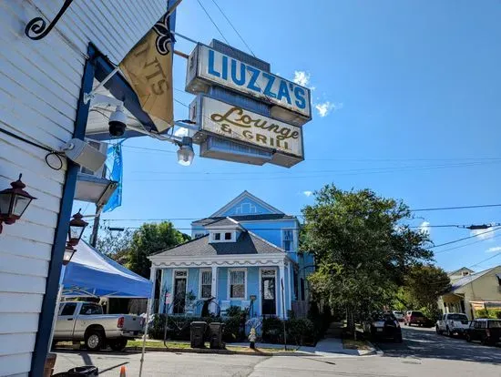 Liuzza's by the Track