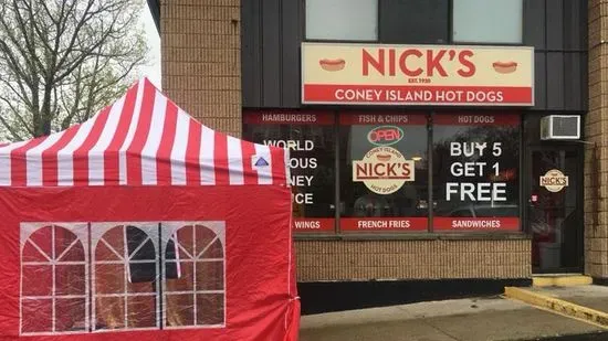 Nick's Hot Dogs