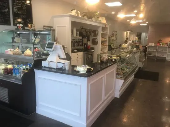 Newberry Café & Bakery