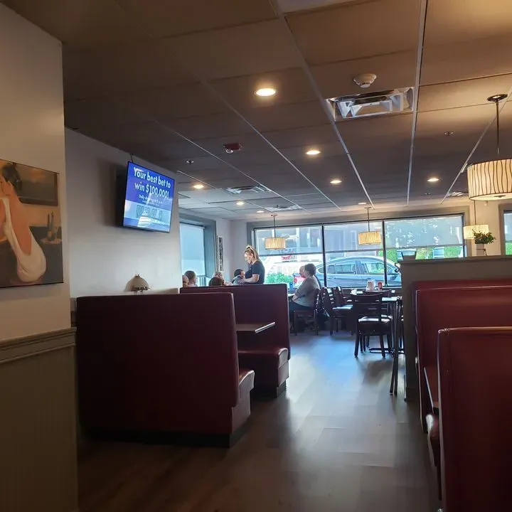 Floramo's Wakefield Wakefield, MA Checkle