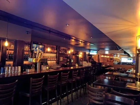 Matisse Tavern & Grill