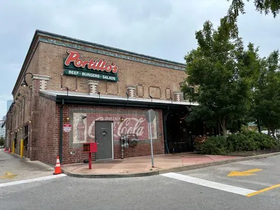 Portillo's Chicago – Canal and Taylor