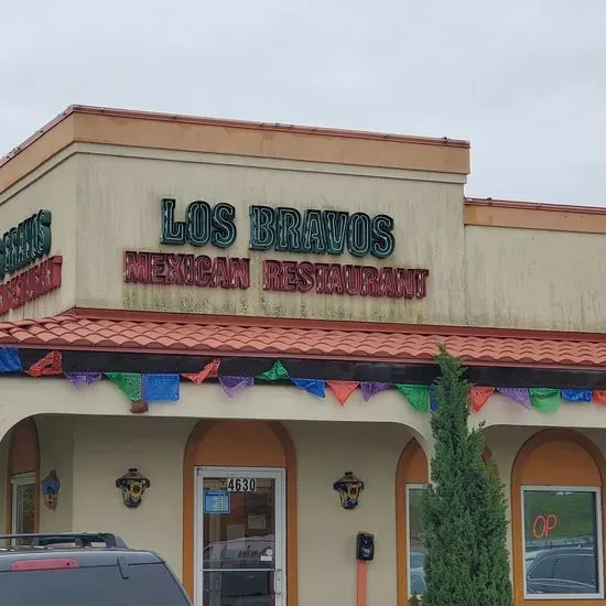 Los Bravos Mexican Restaurant (West Side)