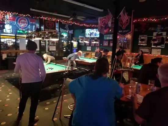 Lee Street Games & Sports Bar