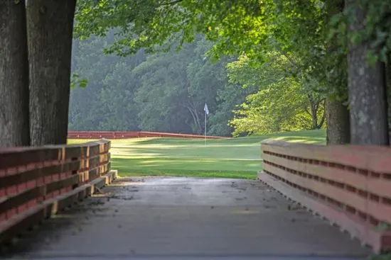 The Golf Club at South River