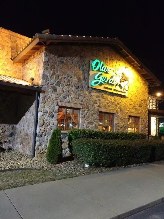 Olive Garden Italian Restaurant Prattville, AL Checkle
