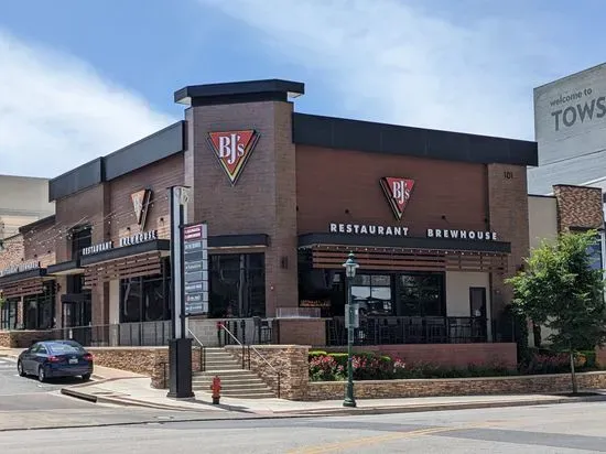 BJ's Restaurant & Brewhouse