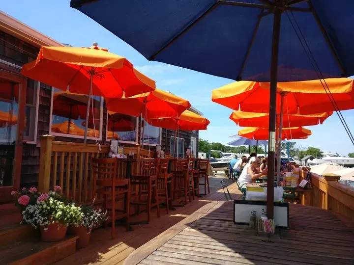 Canal Cafe Hampton Bays, NY Checkle